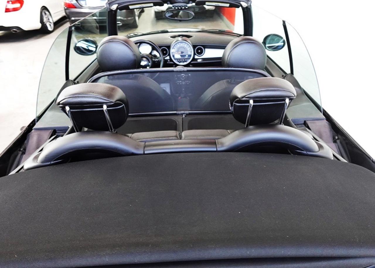 2015 MINI Cooper Convertible LOW KM,NO ACCIDENT,AUTO,CONVERTIBLE - Photo #10