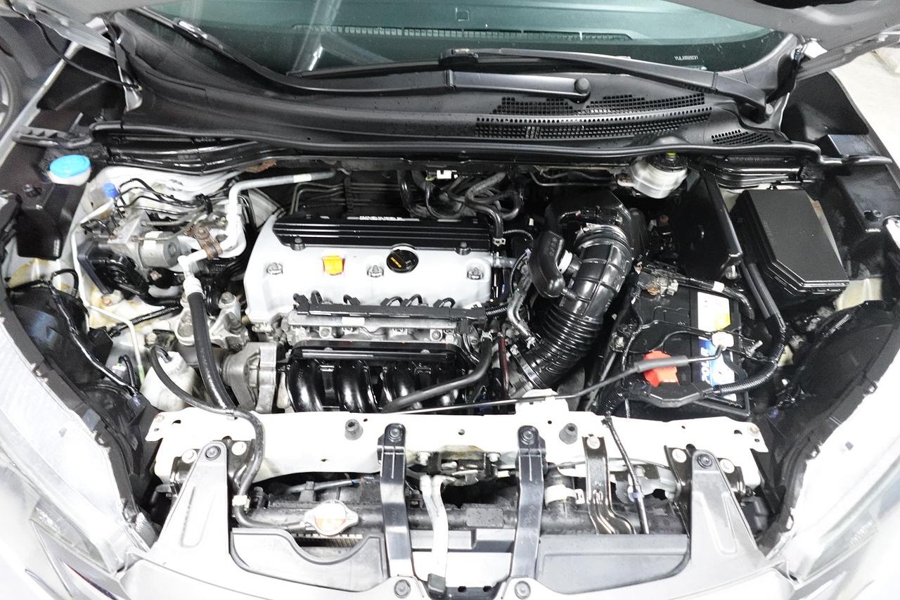 2014 Honda CR-V LX MODEL,ALL SERVICE RECORDS,WELL MAINTAIN,AWD Photo