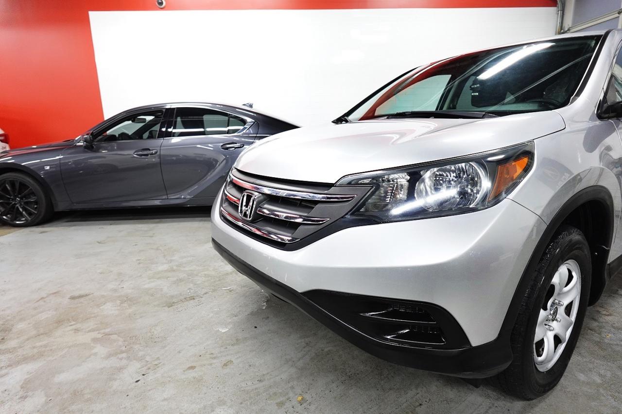 2014 Honda CR-V LX MODEL,ALL SERVICE RECORDS,WELL MAINTAIN,AWD Photo