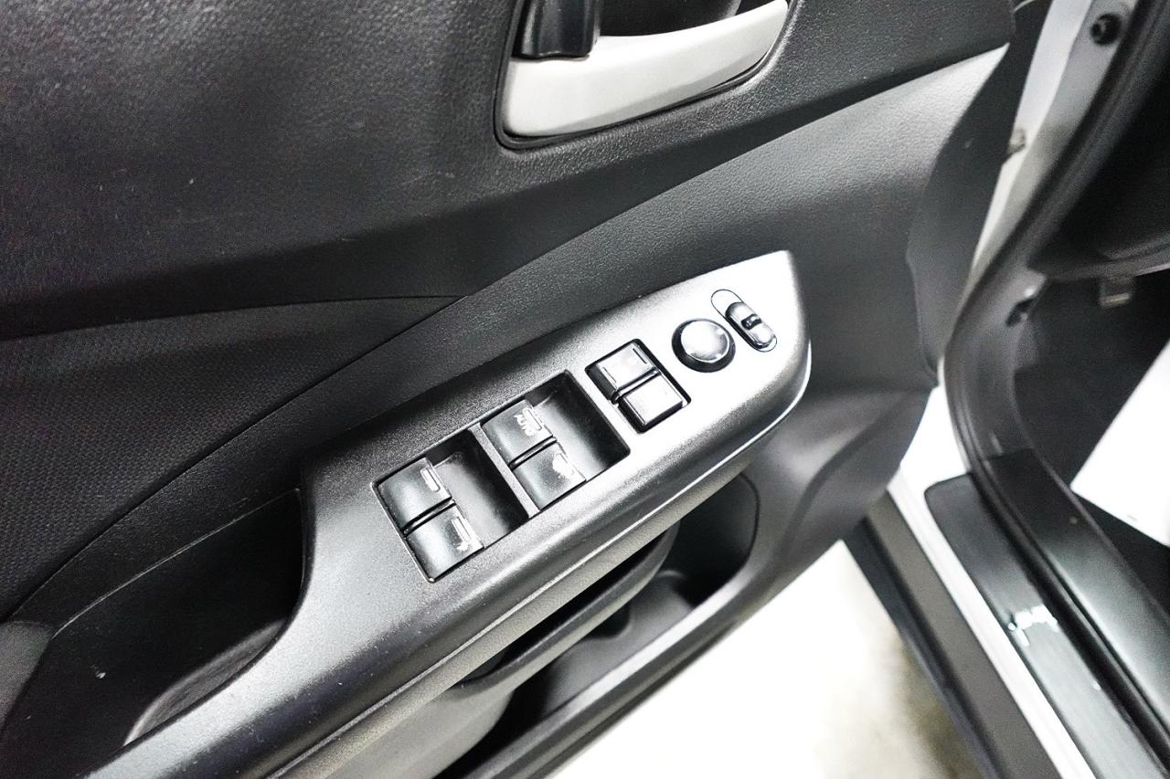 2014 Honda CR-V LX MODEL,ALL SERVICE RECORDS,WELL MAINTAIN,AWD - Photo #14