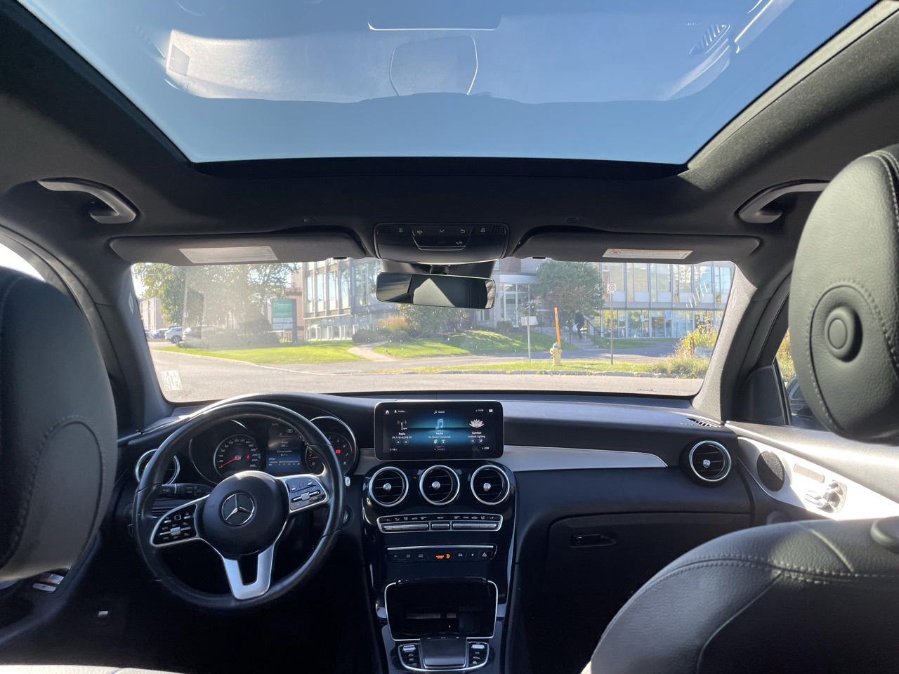 2022 Mercedes-Benz GLC-Class GLC300 4MATIC - Photo #11