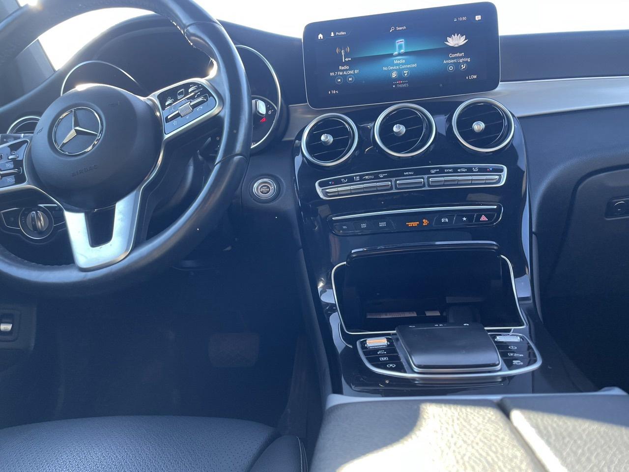 2022 Mercedes-Benz GLC-Class GLC300 4MATIC - Photo #12