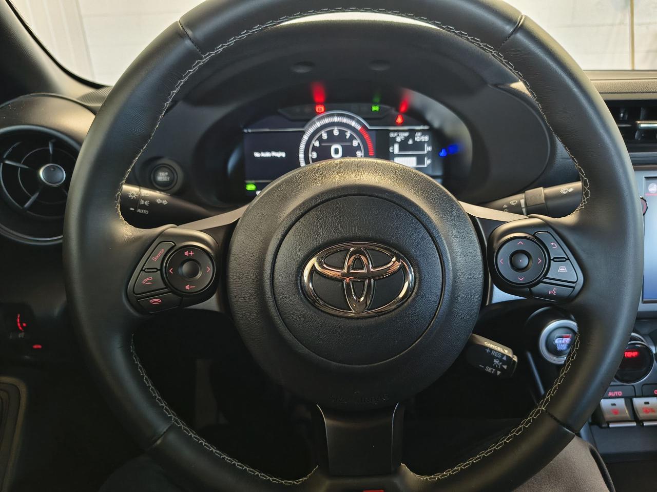 2024 Toyota GR86 Premium Photo0