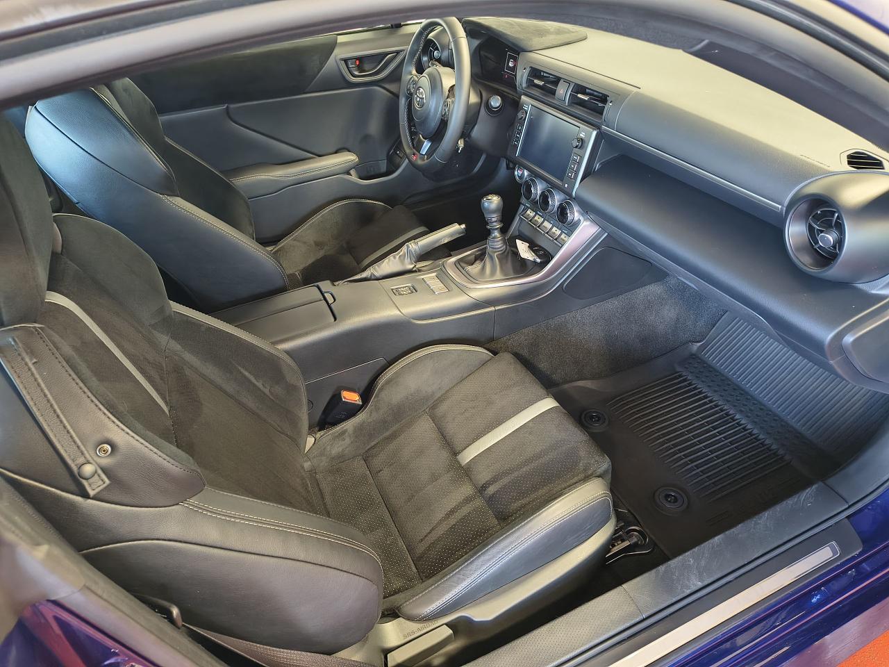 2024 Toyota GR86 Premium Photo0