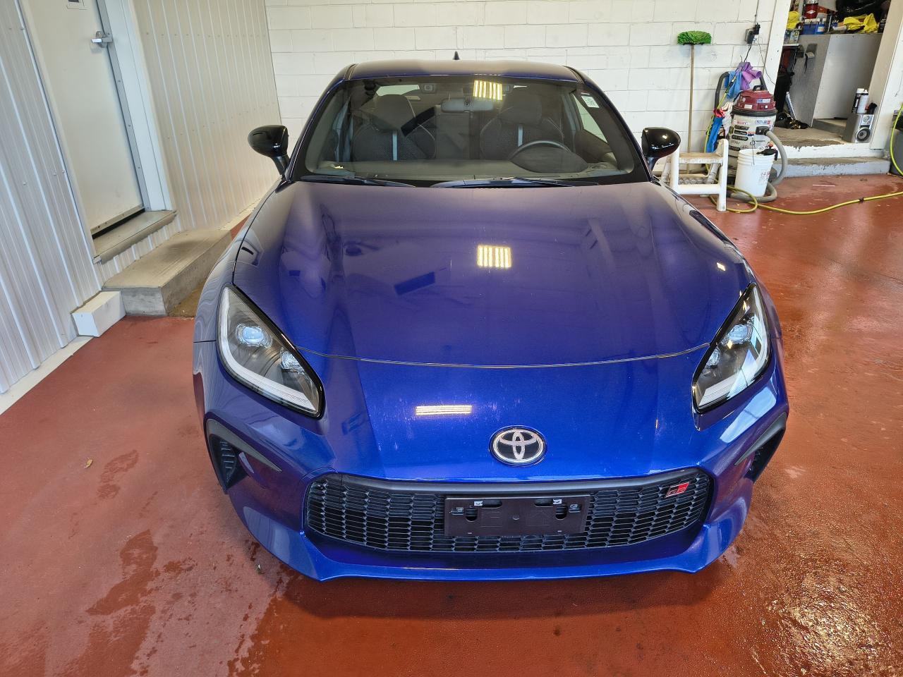 2024 Toyota GR86 Premium Photo0