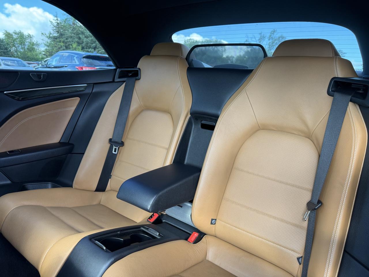 2016 Mercedes-Benz E-Class E 400 Photo