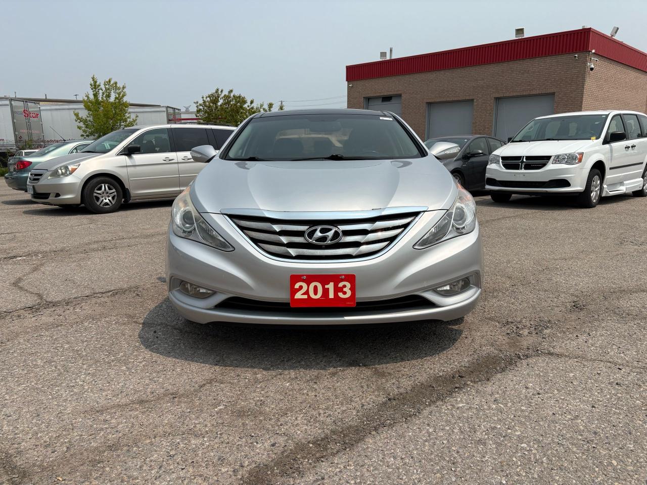 2013 Hyundai Sonata Limited w/Navi - Photo #2