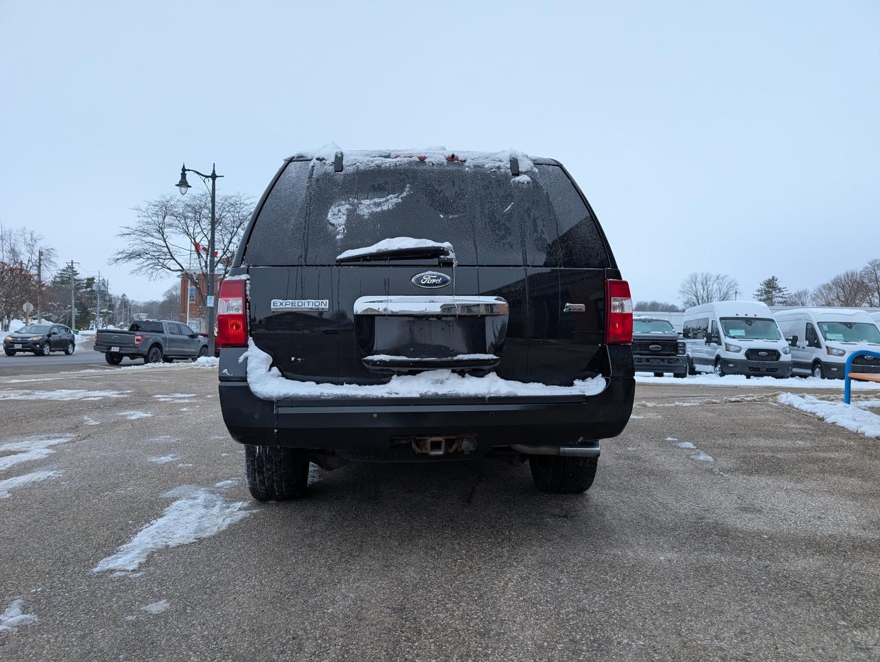 2011 Ford Expedition Limited 4WD Photo3