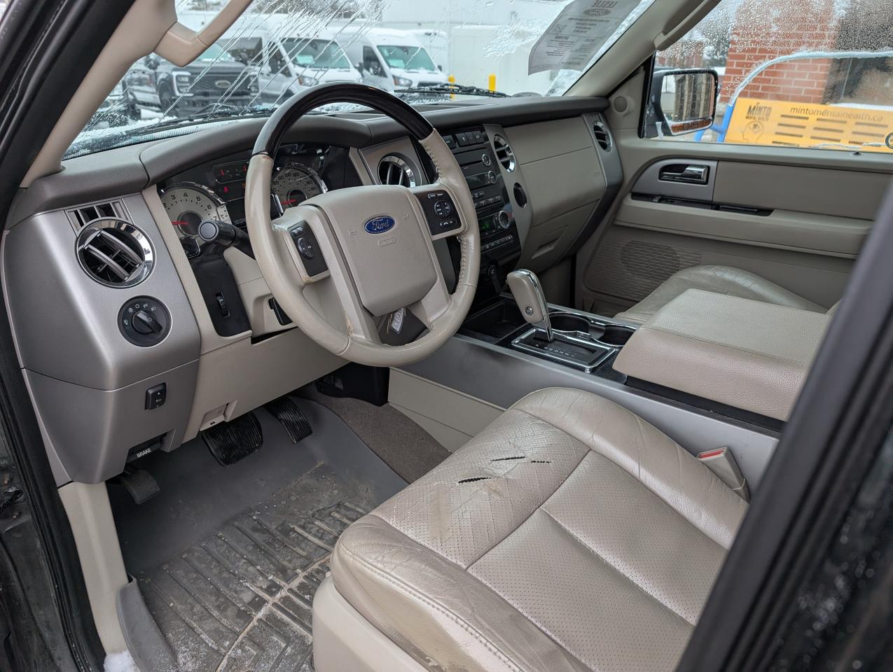 2011 Ford Expedition Limited 4WD Photo