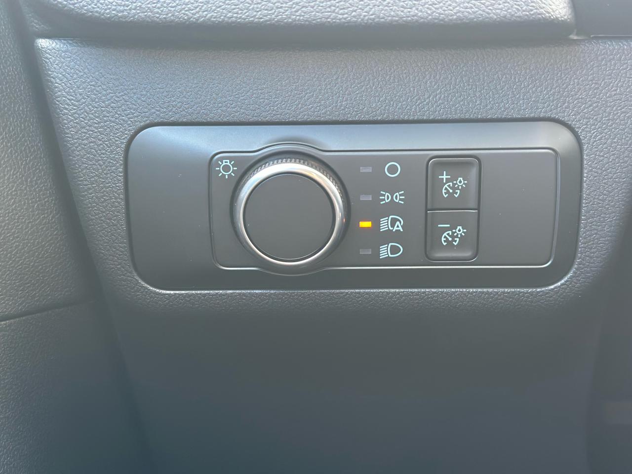 2026 Ford Escape Active AWD Photo5