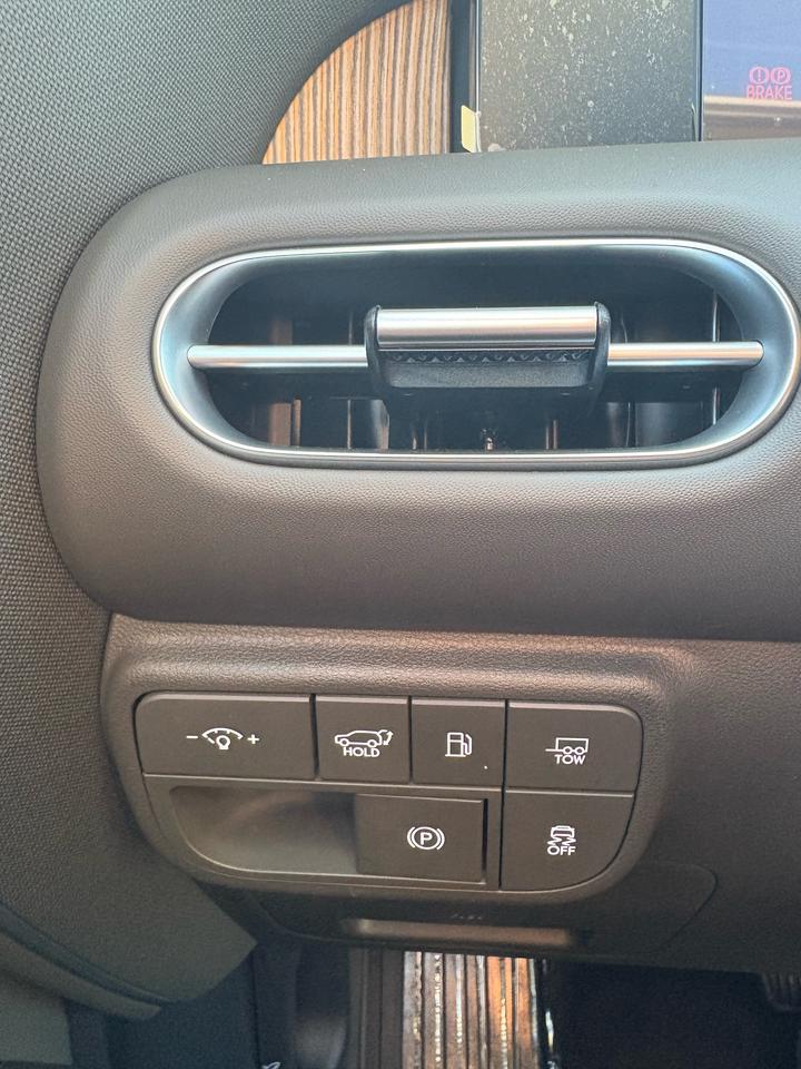 2026 Hyundai PALISADE ULTIMATE CALLIGRAPHY HEV Photo