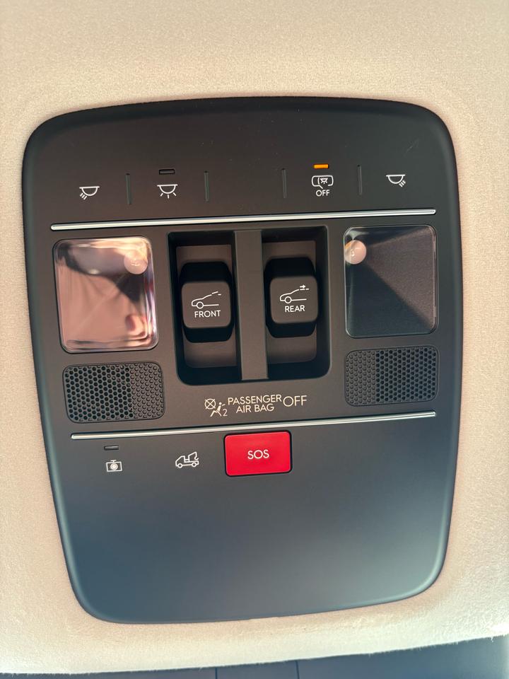 2026 Hyundai PALISADE ULTIMATE CALLIGRAPHY HEV Photo