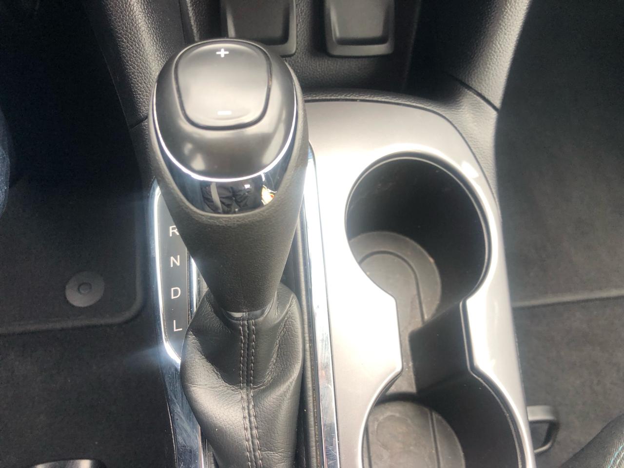 2018 Chevrolet Cruze LT - Photo #9