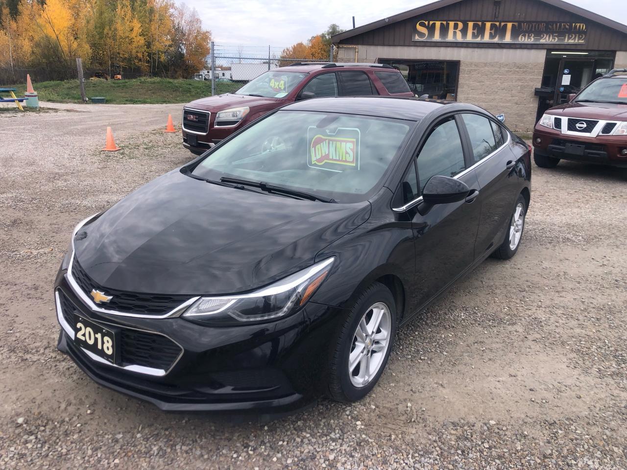 Used 2018 Chevrolet Cruze LT for sale in Smiths Falls, ON