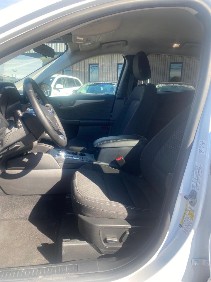 2023 Ford Escape Active - Photo #7
