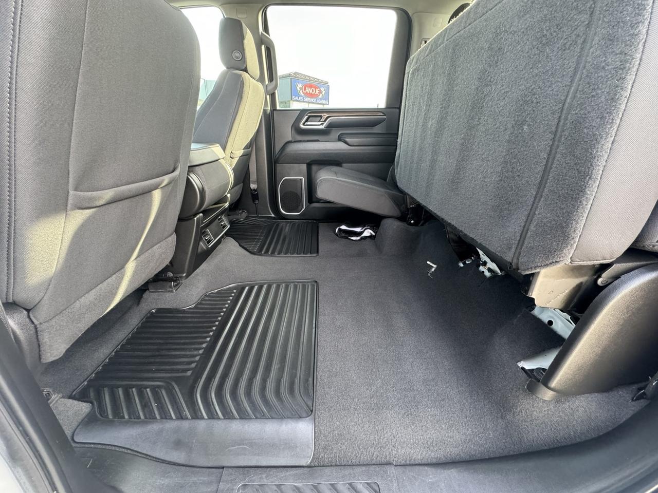 2024 Chevrolet Silverado 2500 4WD Crew Cab 172" LT Photo