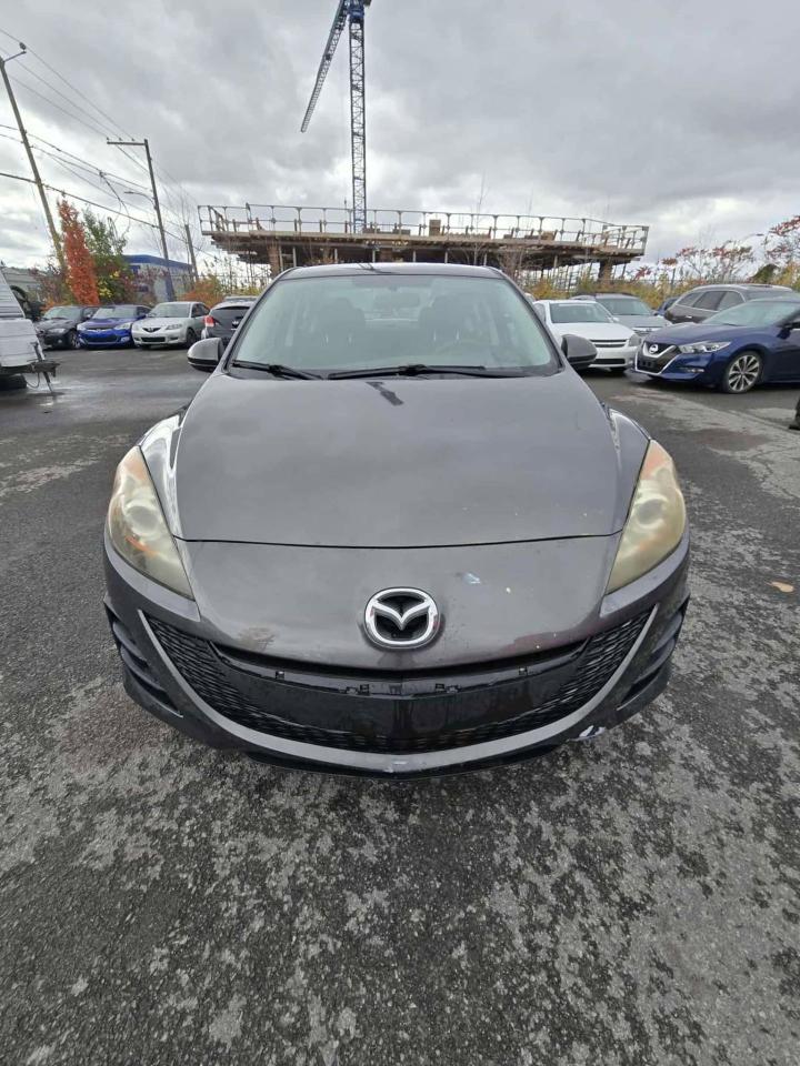 2010 Mazda MAZDA3 GX - Photo #2