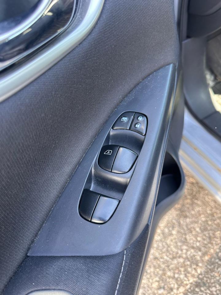 2014 Nissan Sentra SV - Photo #7