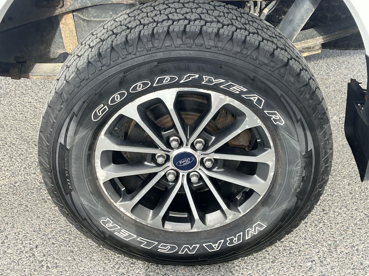 2018 Ford F-150 XLT 4X4, SIRIUS XM, BACK UP CAMERA!! Photo