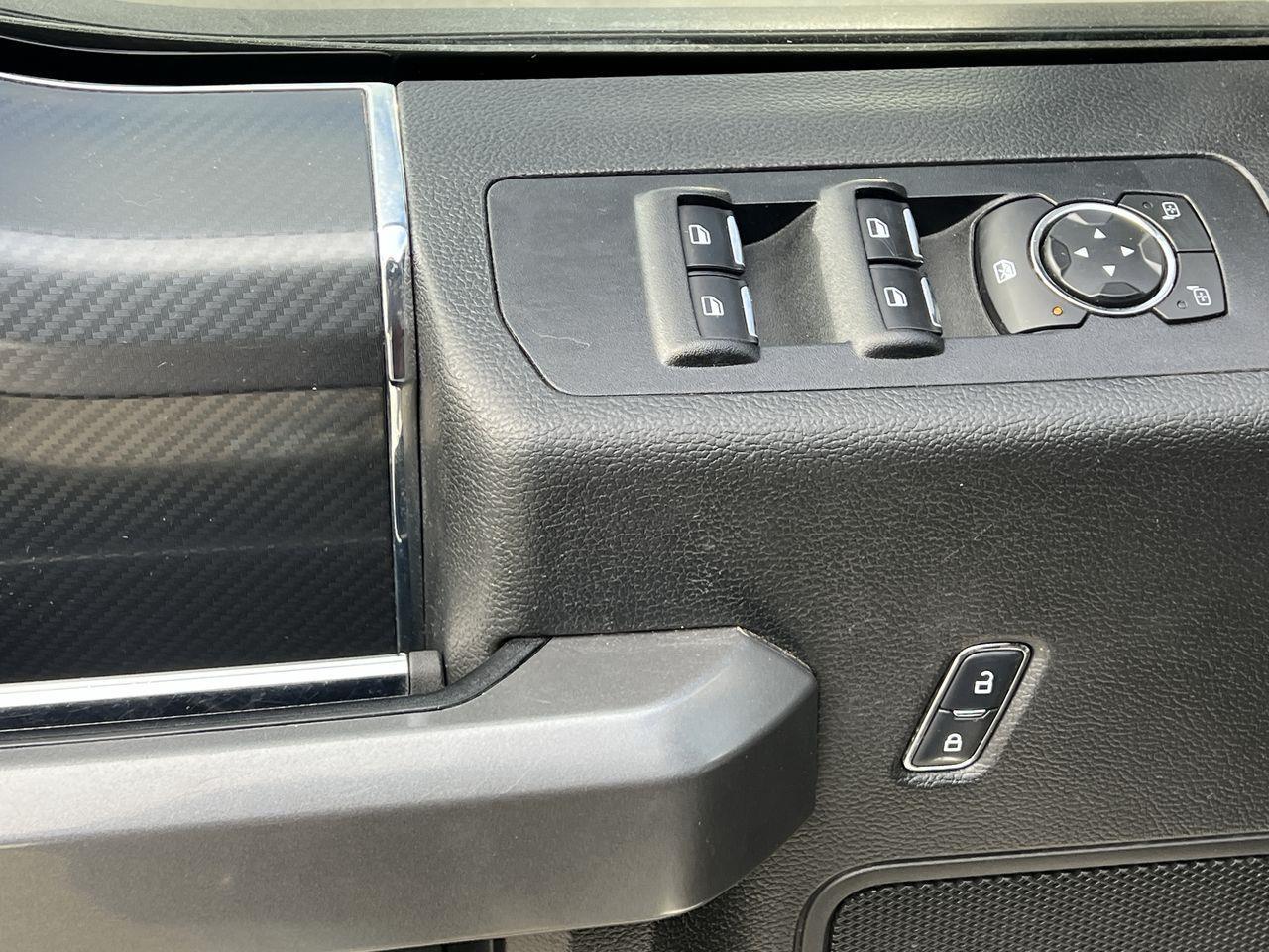 2018 Ford F-150 XLT 4X4, SIRIUS XM, BACK UP CAMERA!! Photo