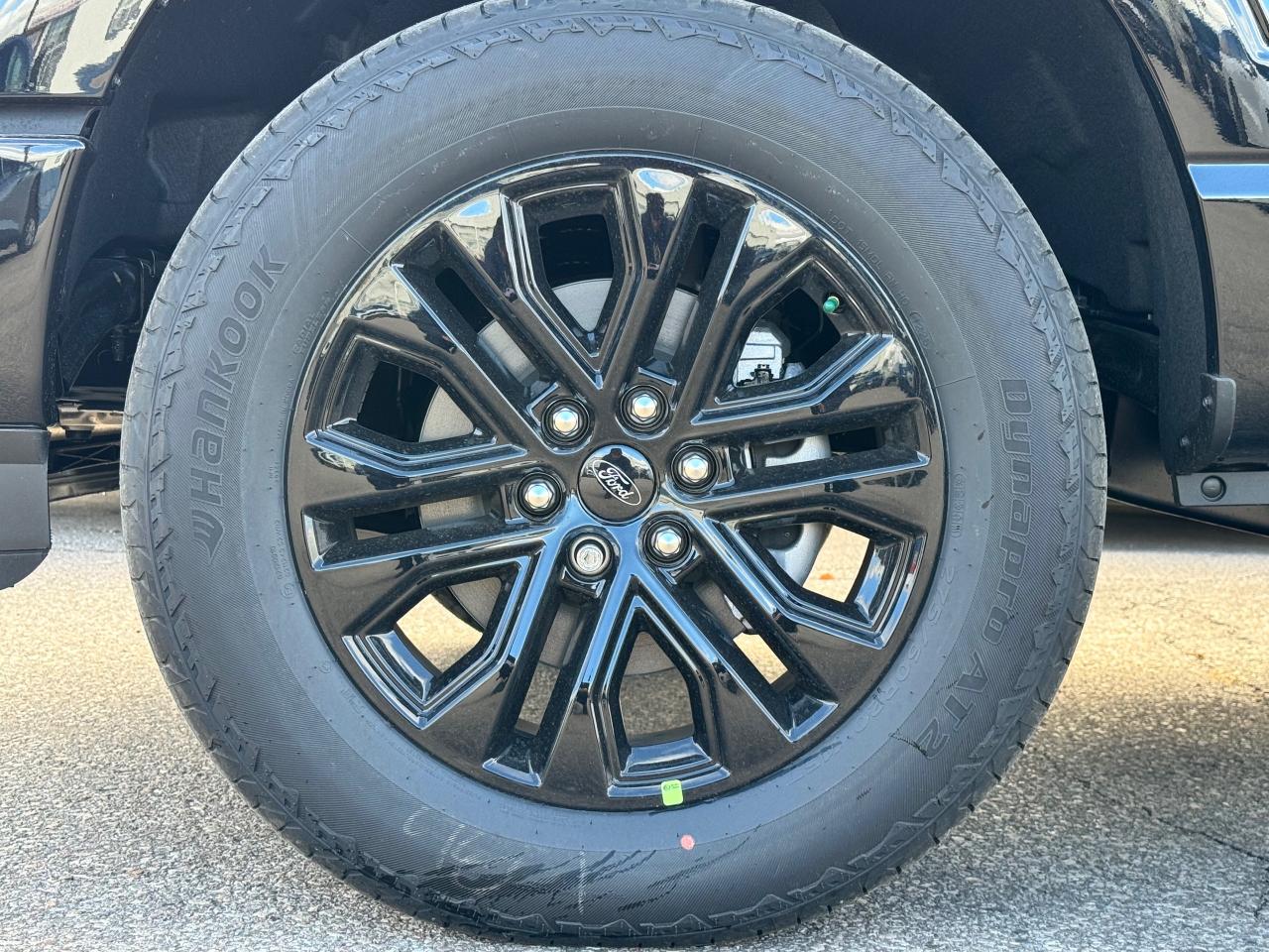 2025 Ford F-150 Lariat Photo