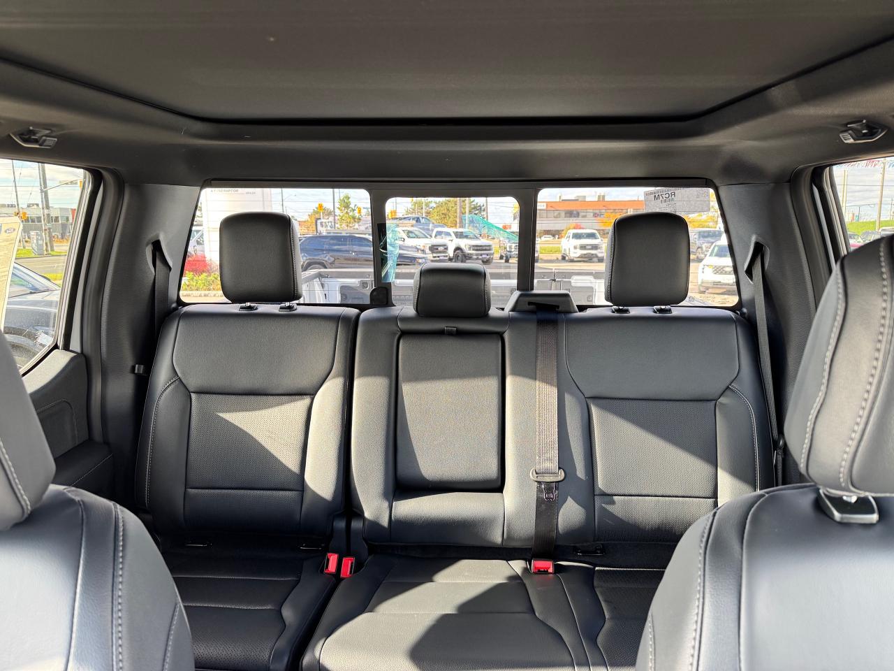 2025 Ford F-150 Lariat Photo