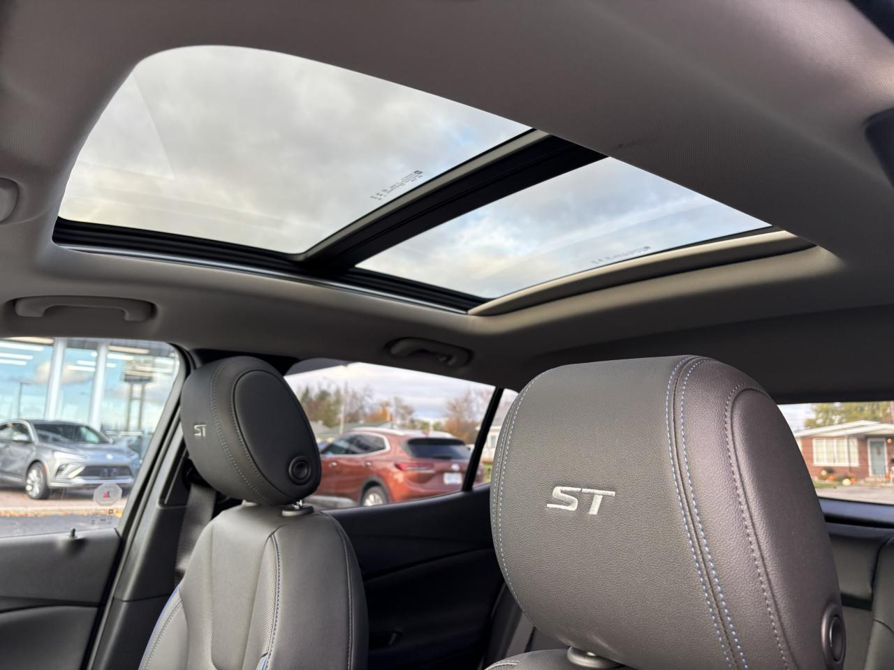 2026 Buick Encore GX Sport Touring 2026 Buick Encore GX ST AWD Photo