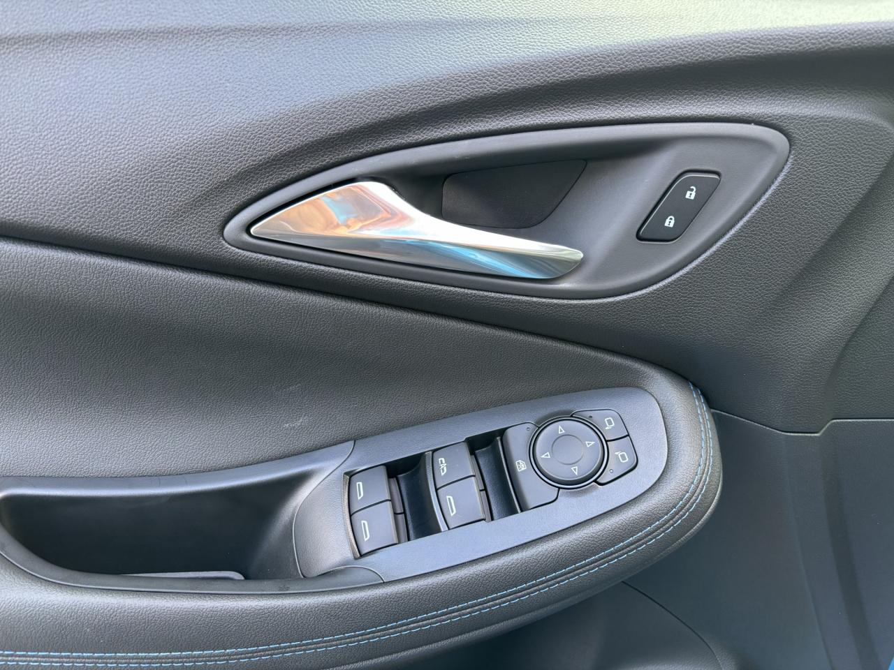 2026 Buick Encore GX Sport Touring 2026 Buick Encore GX ST AWD Photo