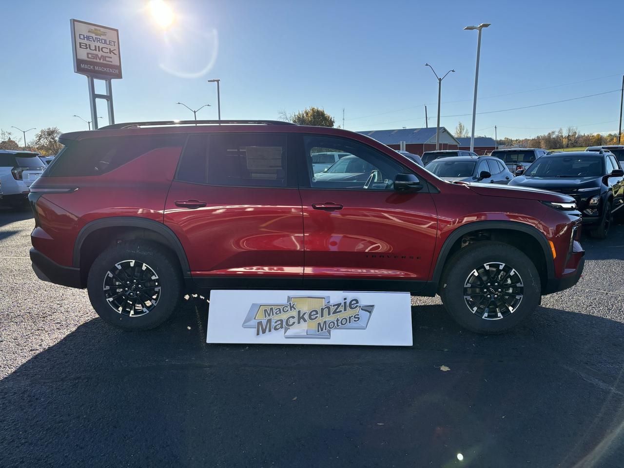 2026 Chevrolet Traverse 2026 Chevrolet Traverse Z71 AWD Photo