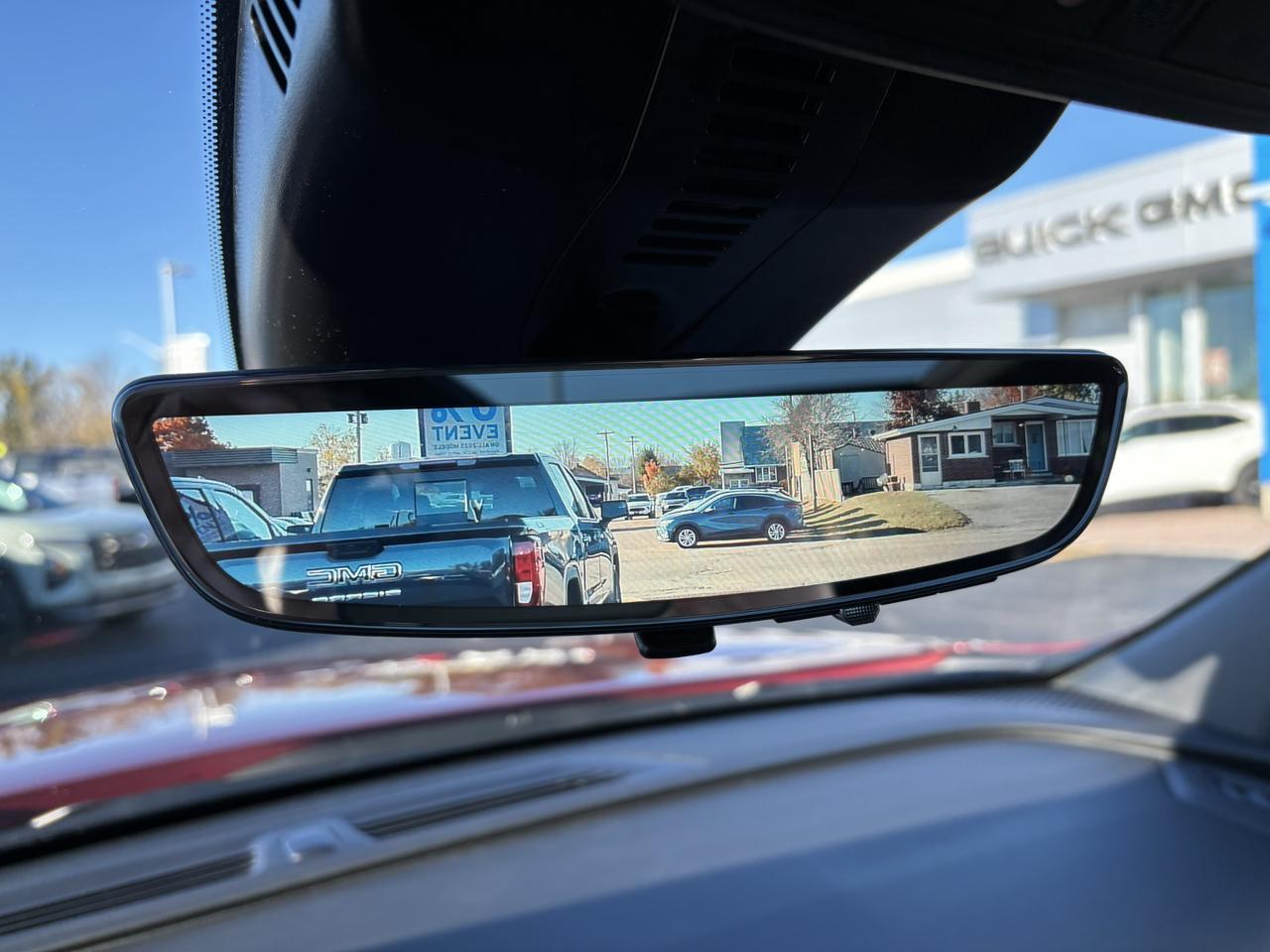 2026 Chevrolet Traverse 2026 Chevrolet Traverse Z71 AWD Photo