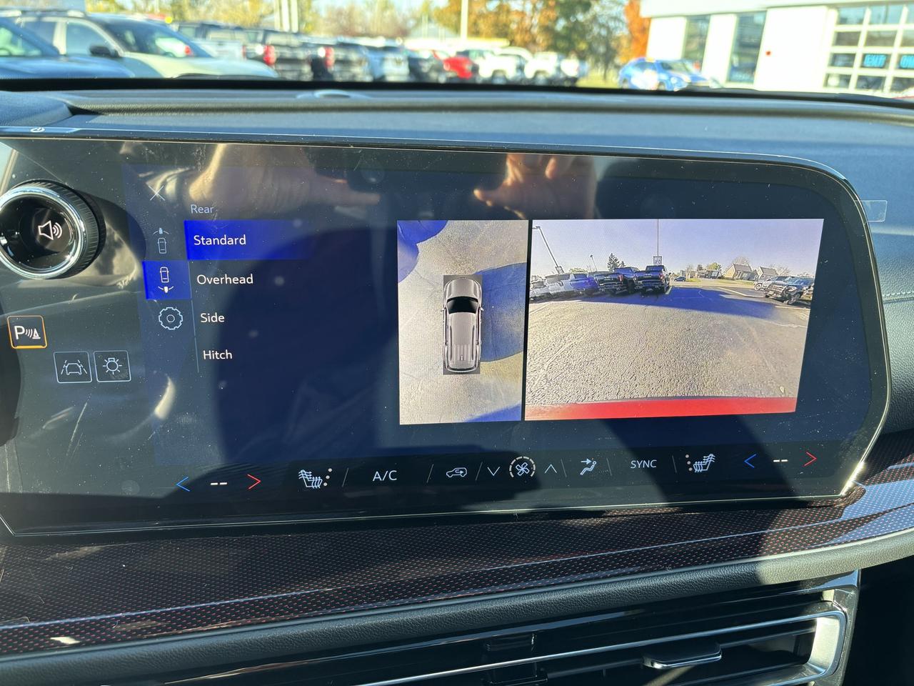 2026 Chevrolet Traverse 2026 Chevrolet Traverse Z71 AWD Photo