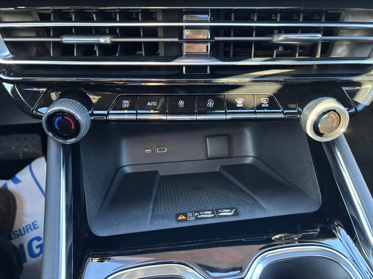 2026 Chevrolet Traverse 2026 Chevrolet Traverse Z71 AWD Photo