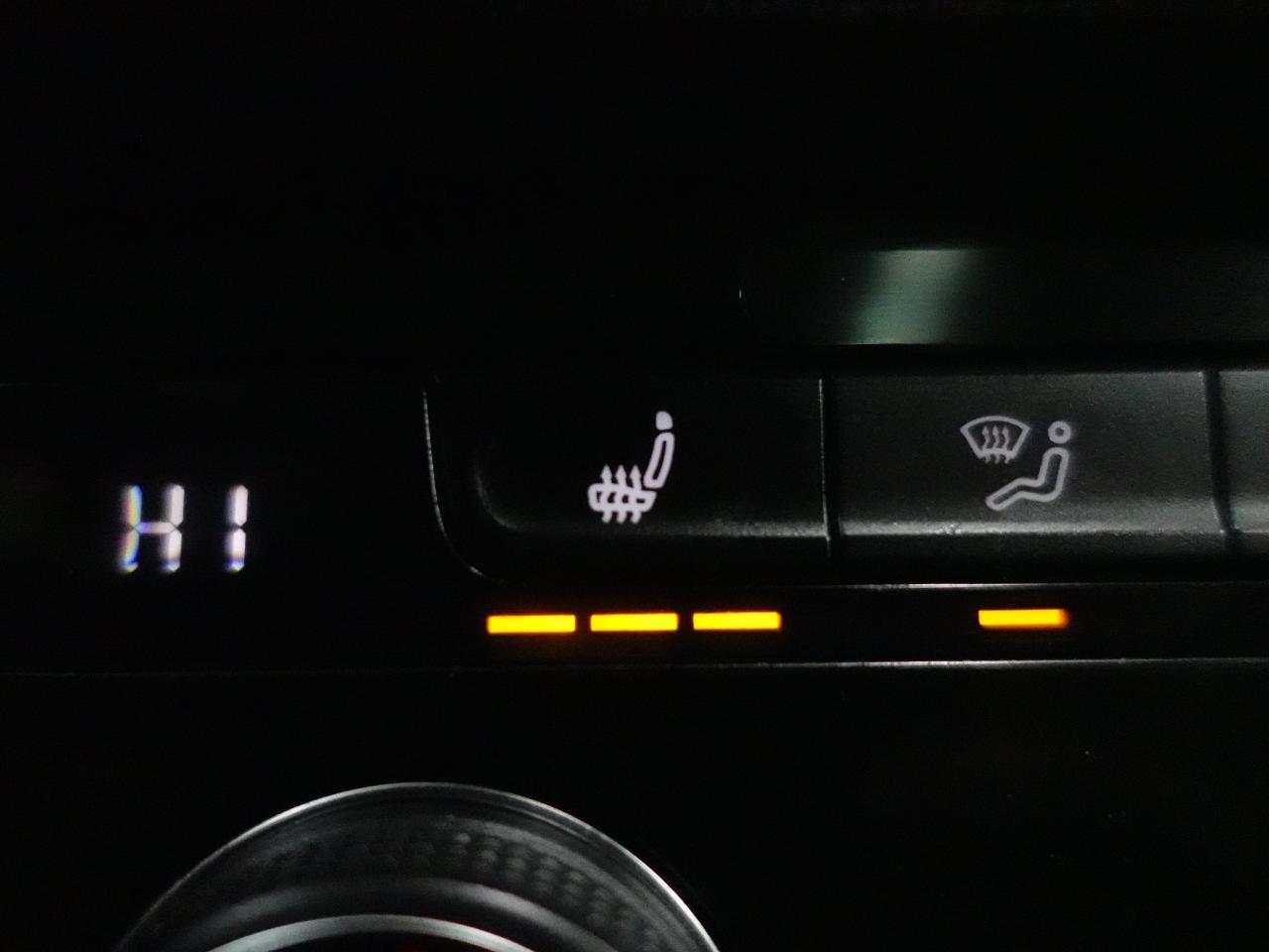 2022 Volkswagen Taos HIGHLINE | AWD | Nav | Leather | Pano roof | BSM