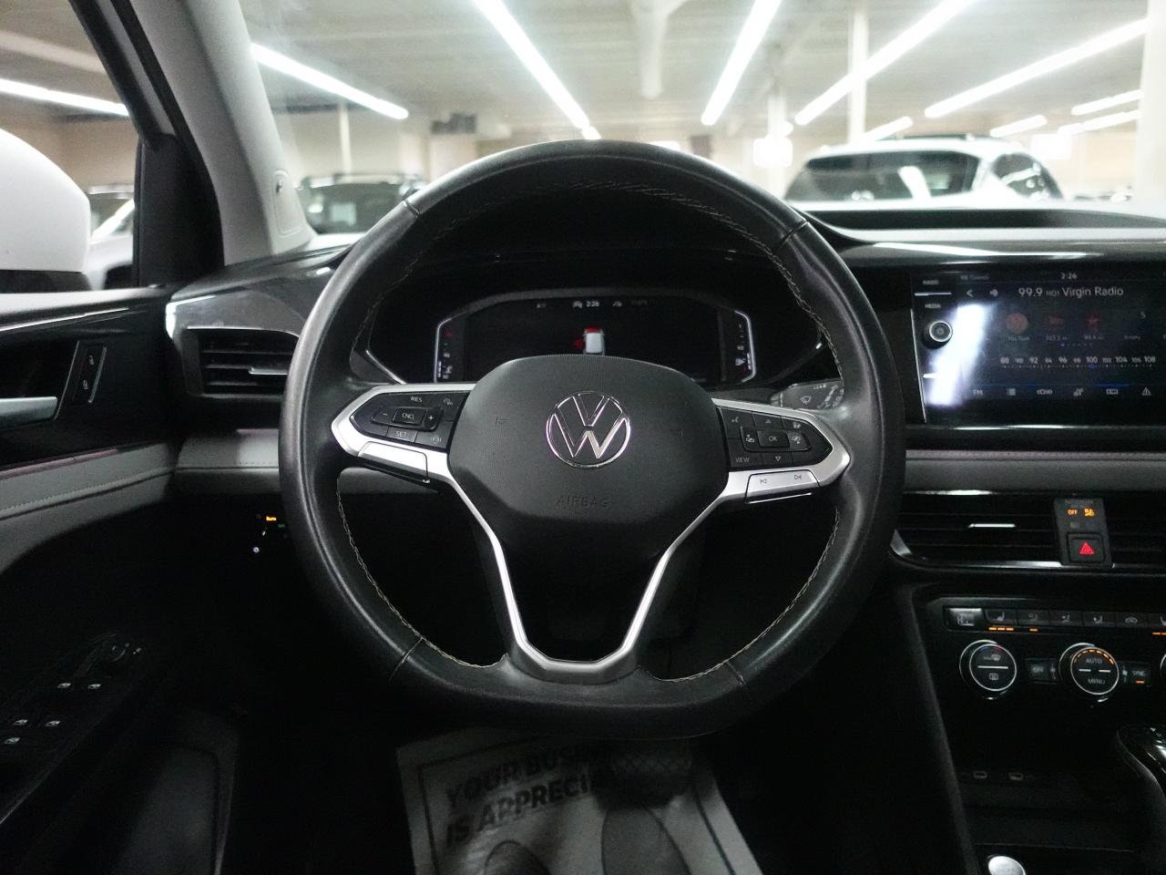 2022 Volkswagen Taos HIGHLINE | AWD | Nav | Leather | Pano roof | BSM