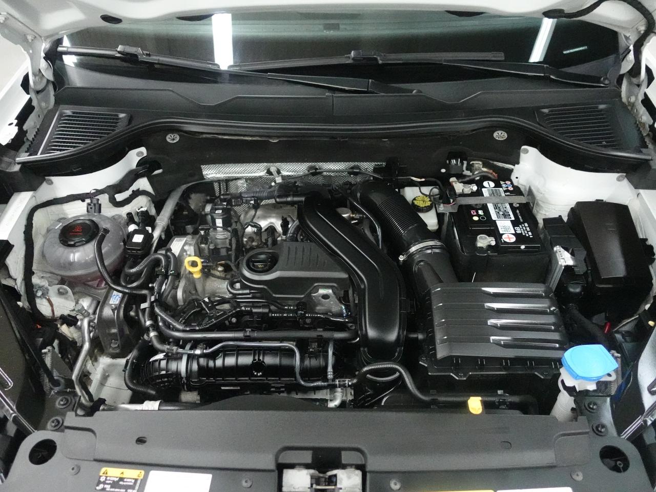 2022 Volkswagen Taos HIGHLINE | AWD | Nav | Leather | Pano roof | BSM