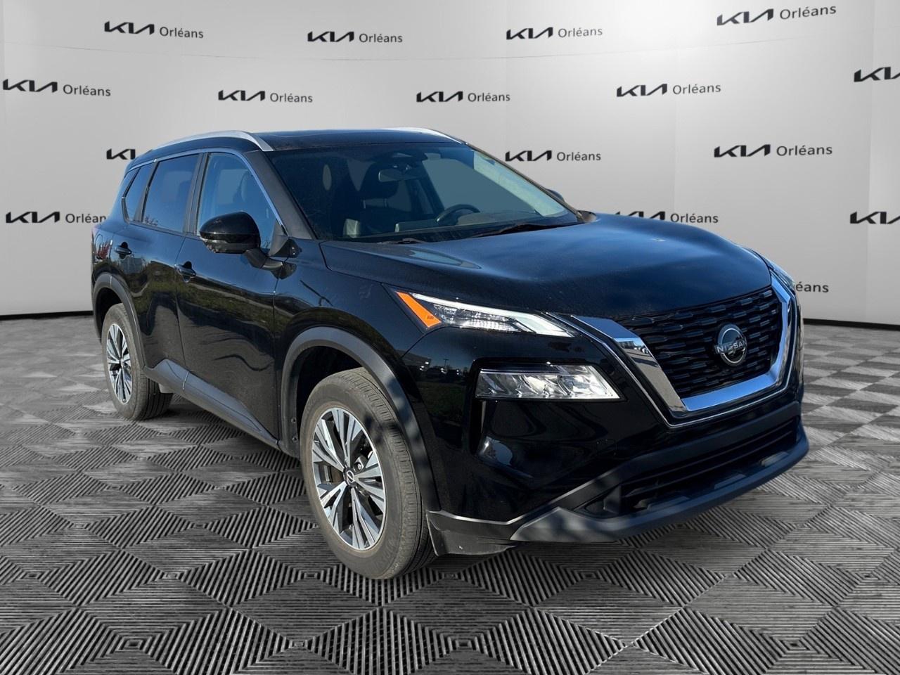 2023 Nissan Rogue AWD SV Moonroof Photo2