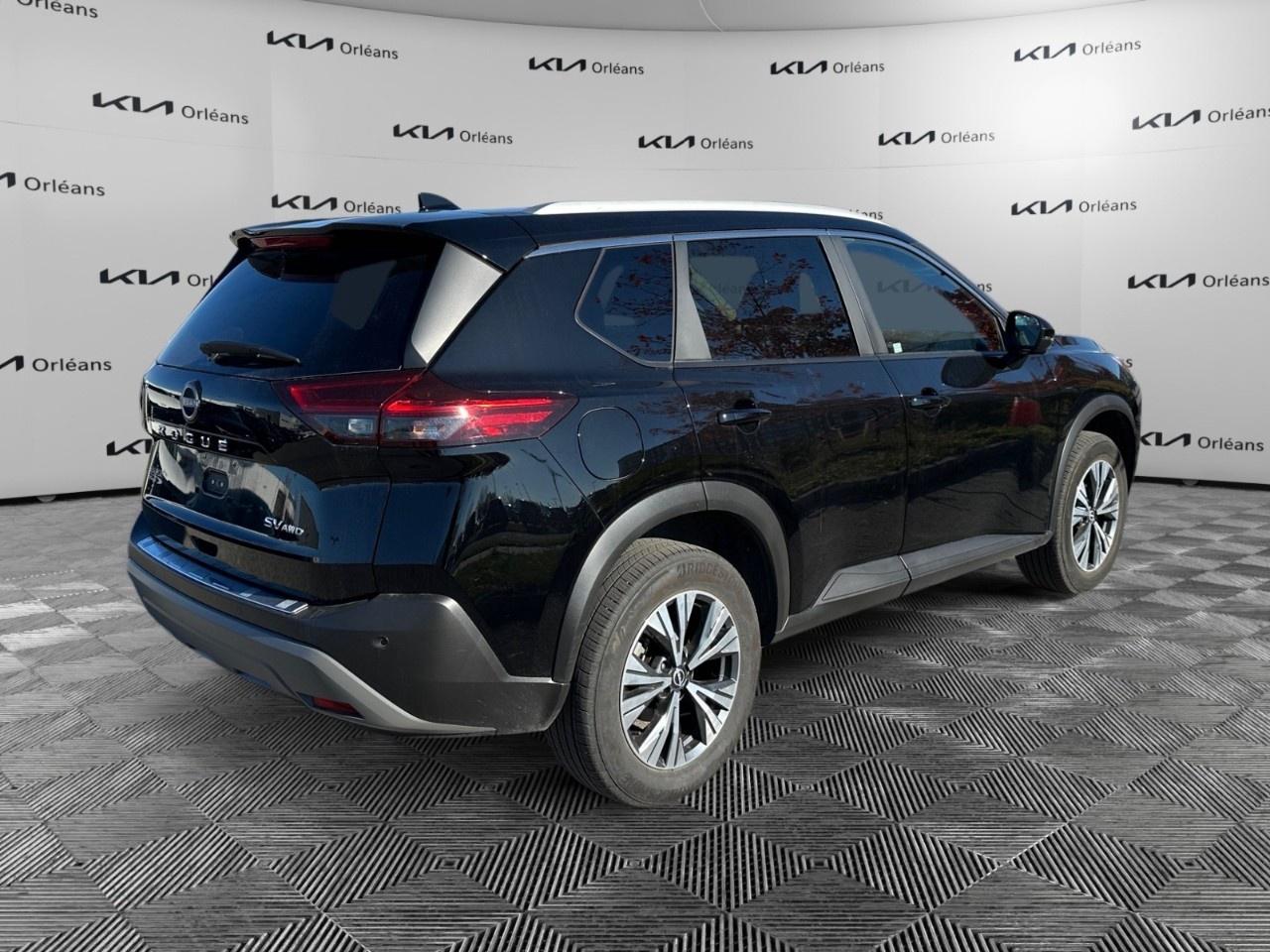 2023 Nissan Rogue AWD SV Moonroof Photo