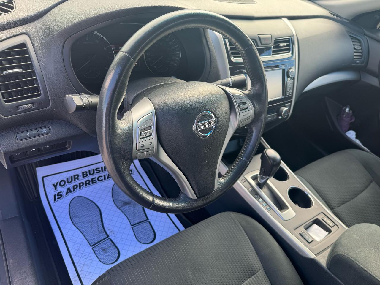 2015 Nissan Altima 2.5 SV - Photo #9