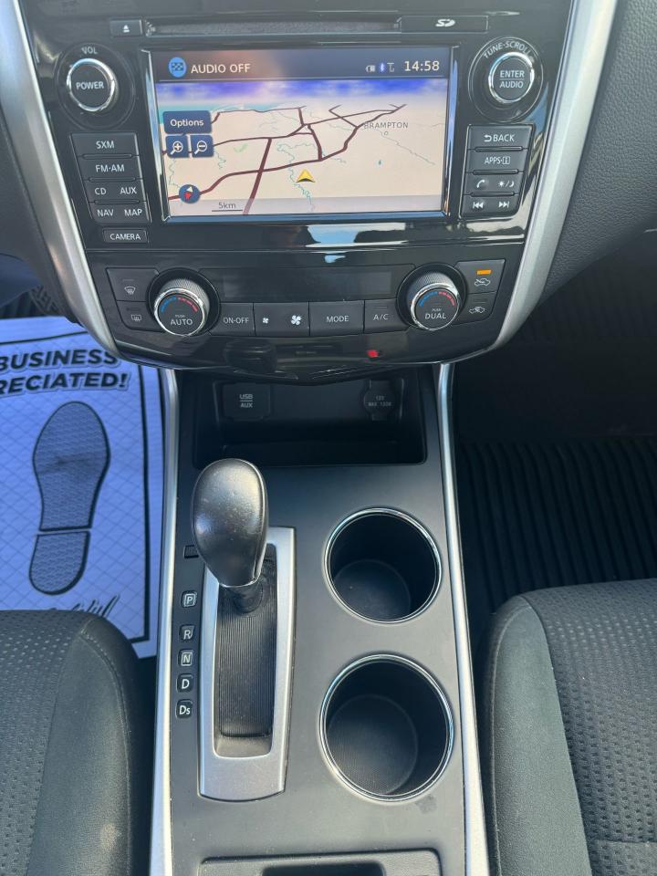 2015 Nissan Altima 2.5 SV - Photo #17