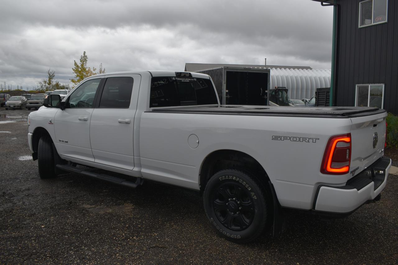 2021 RAM 3500 Big Horn 4x4 Crew Cab 8' Box - Photo #4