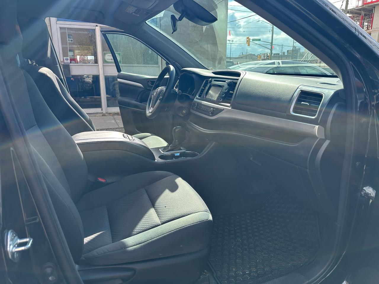 2018 Toyota Highlander LE - Photo #7