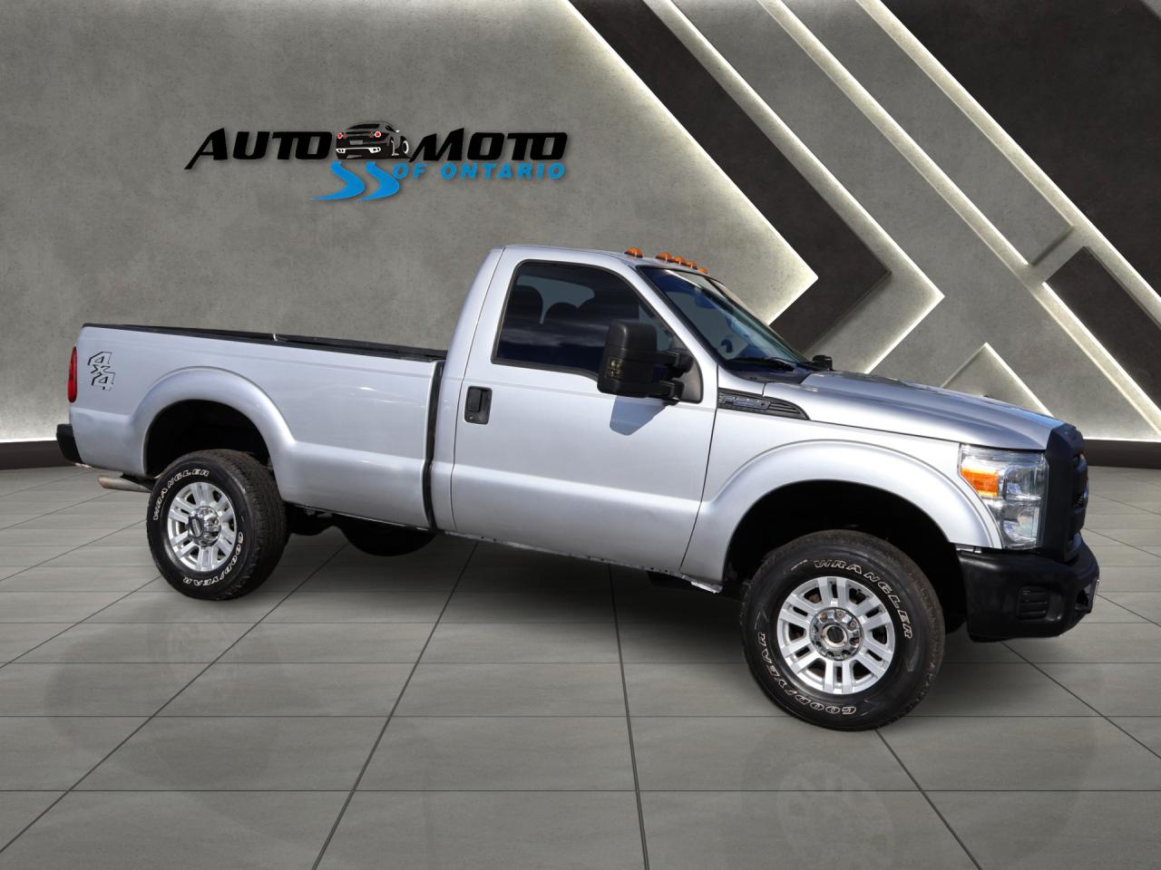 2015 Ford F-250 SD 6.2L V8 XL 4WD LONG BED CERTIFIED *ACCIDENT FREE**LOW KMS* CRUISE ALLOYS - Photo #6