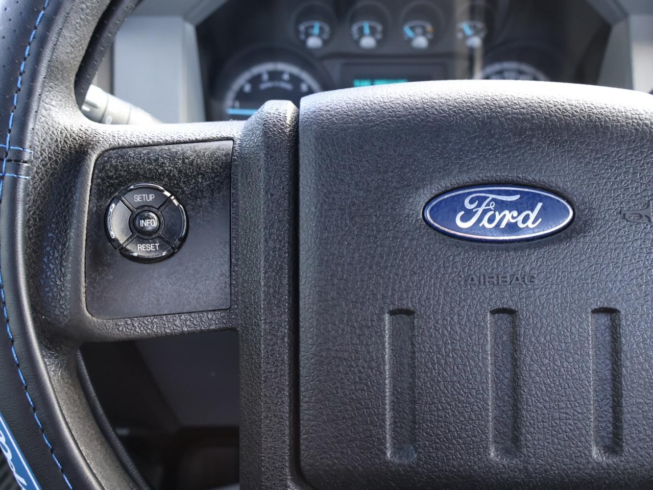 2015 Ford F-250 SD 6.2L V8 XL 4WD LONG BED CERTIFIED *ACCIDENT FREE**LOW KMS* CRUISE ALLOYS - Photo #17