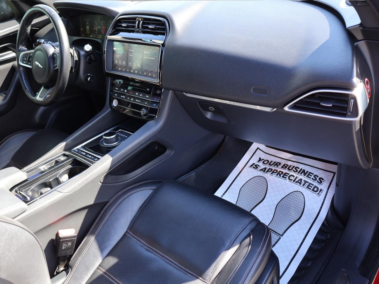 2018 Jaguar F-PACE 20d PRESTIGE AWD CERTIFIED *ACCIDENT FREE*JAGUAR MAINTAIN* CAMERA NAV HEATED SEATS PANO ROOF CRUISE ALLOYS - Photo #11