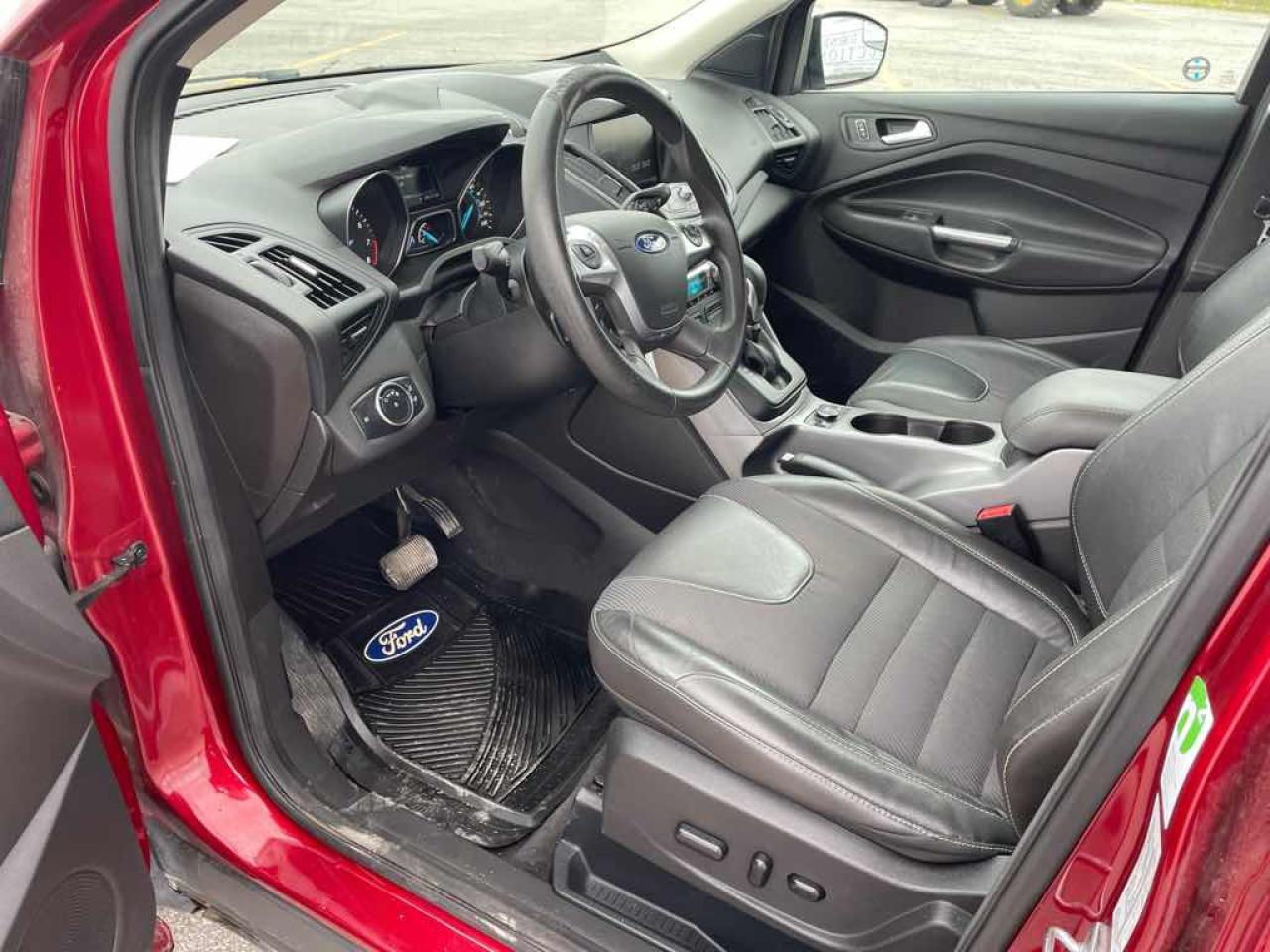 2015 Ford Escape SE - Photo #8