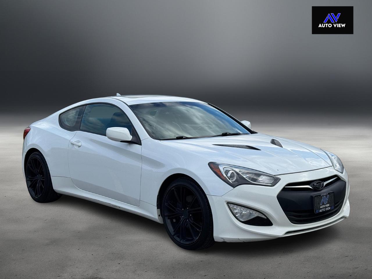 2013 Hyundai Genesis Coupe Premium **6 SPEED MANUAL** - Photo #3