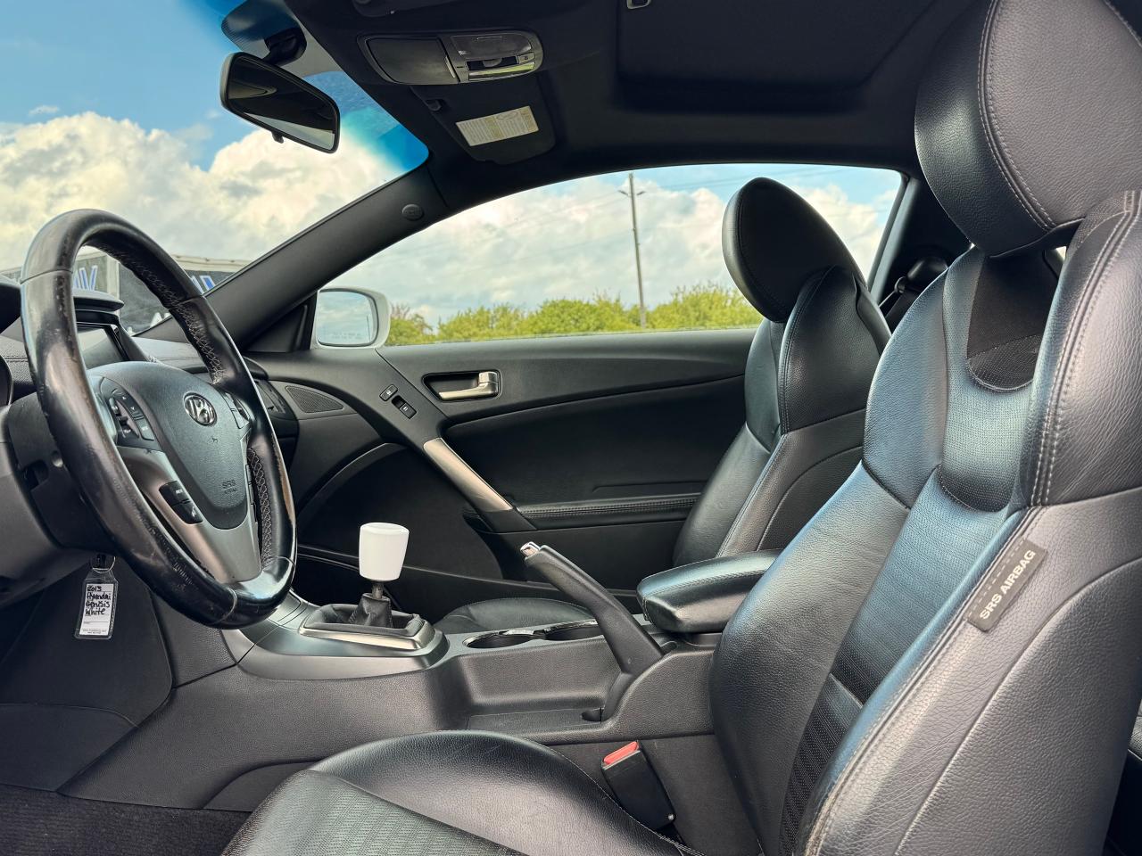 2013 Hyundai Genesis Coupe Premium **6 SPEED MANUAL** - Photo #27