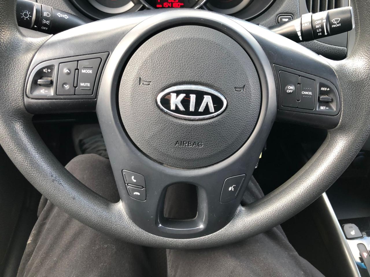 2013 Kia Forte EX - Photo #14