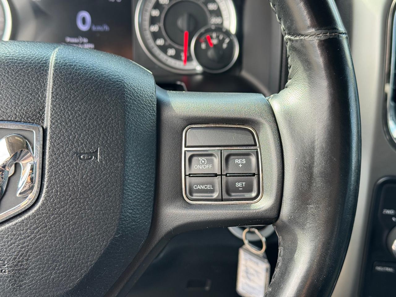 2013 RAM 1500 Sport **CERTIFIED** - Photo #18