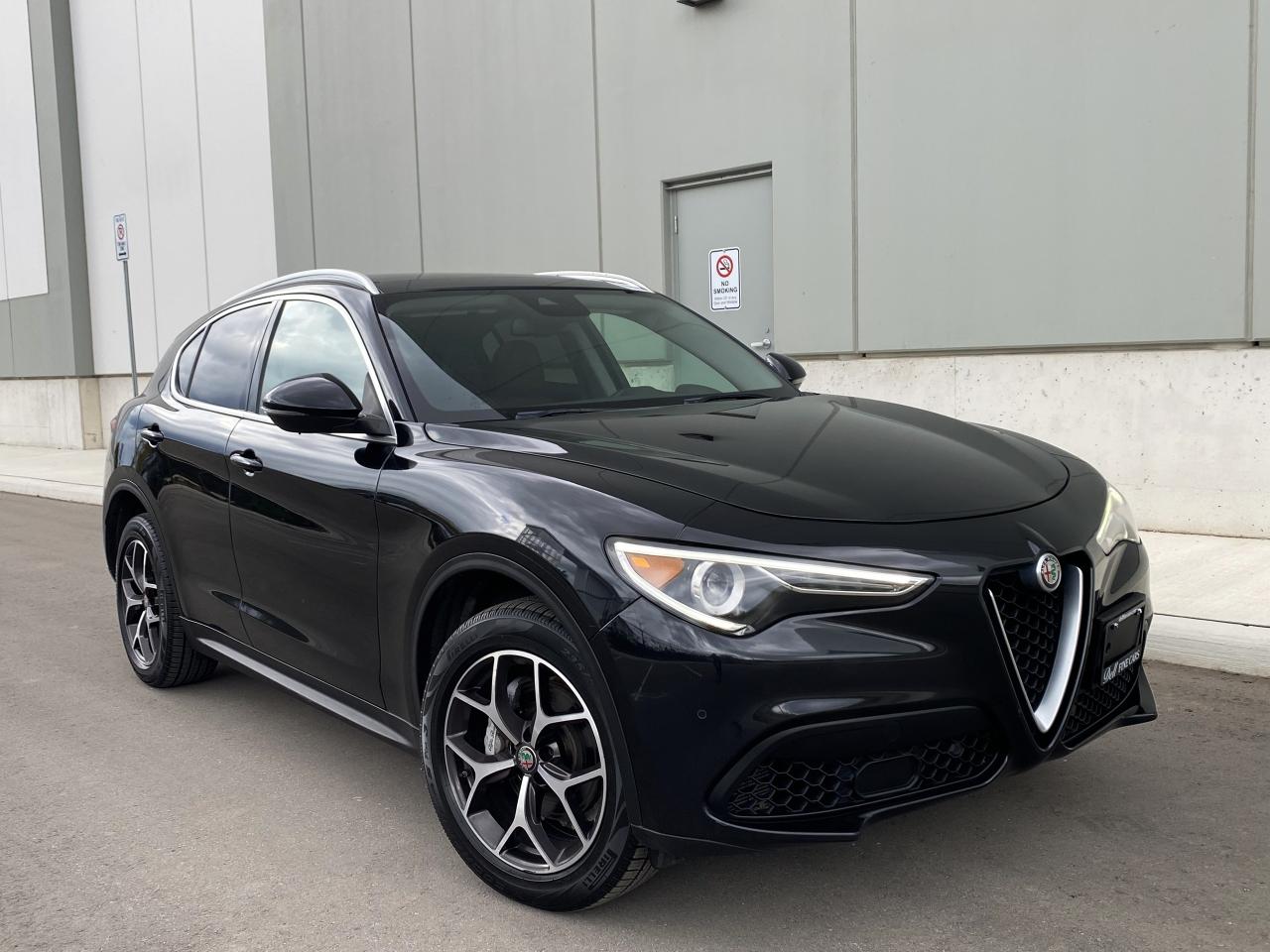 2018 Alfa Romeo Stelvio Ti Q4 AWD-SPORT-NAV-CAMERA-PANO ROOF-1 OWNER - Photo #10